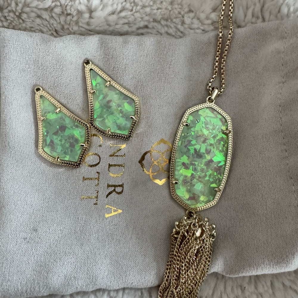 Kendra Scott Gold Necklace with Iridescent Green Stones